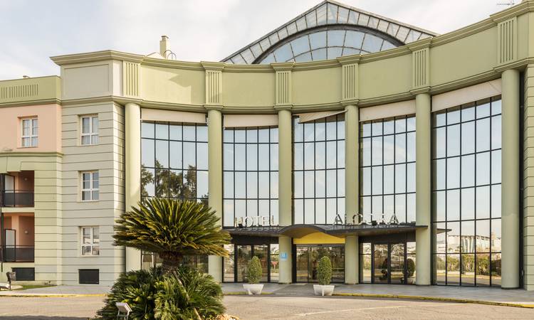 AZNALFARACHE Hotel ILUNION Alcora Sevilla Sevilha AZNALFARACHE Hotel ILUNION Alcora Sevilla Sevilha