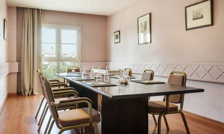 MAIRENA Hotel ILUNION Alcora Sevilla Sevilha MAIRENA Hotel ILUNION Alcora Sevilla Sevilha